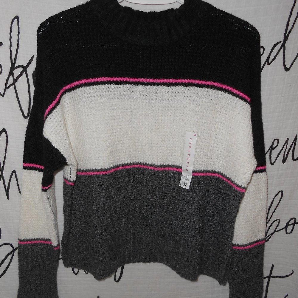 NWT Juniors' SO Mockneck Boxy Sweater Sz MD Hot Pink/Black/Gray